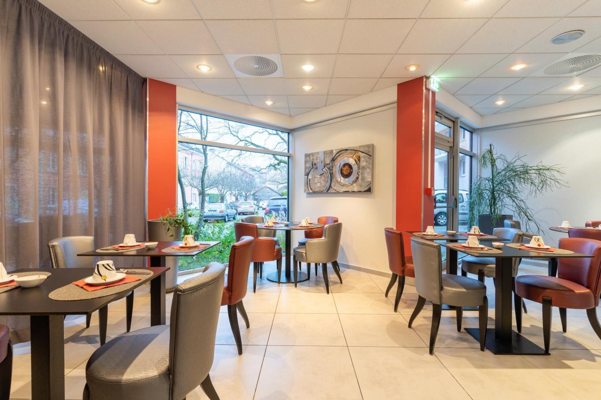 Brit Hotel Belfort Centre-Le Boreal Esterno foto