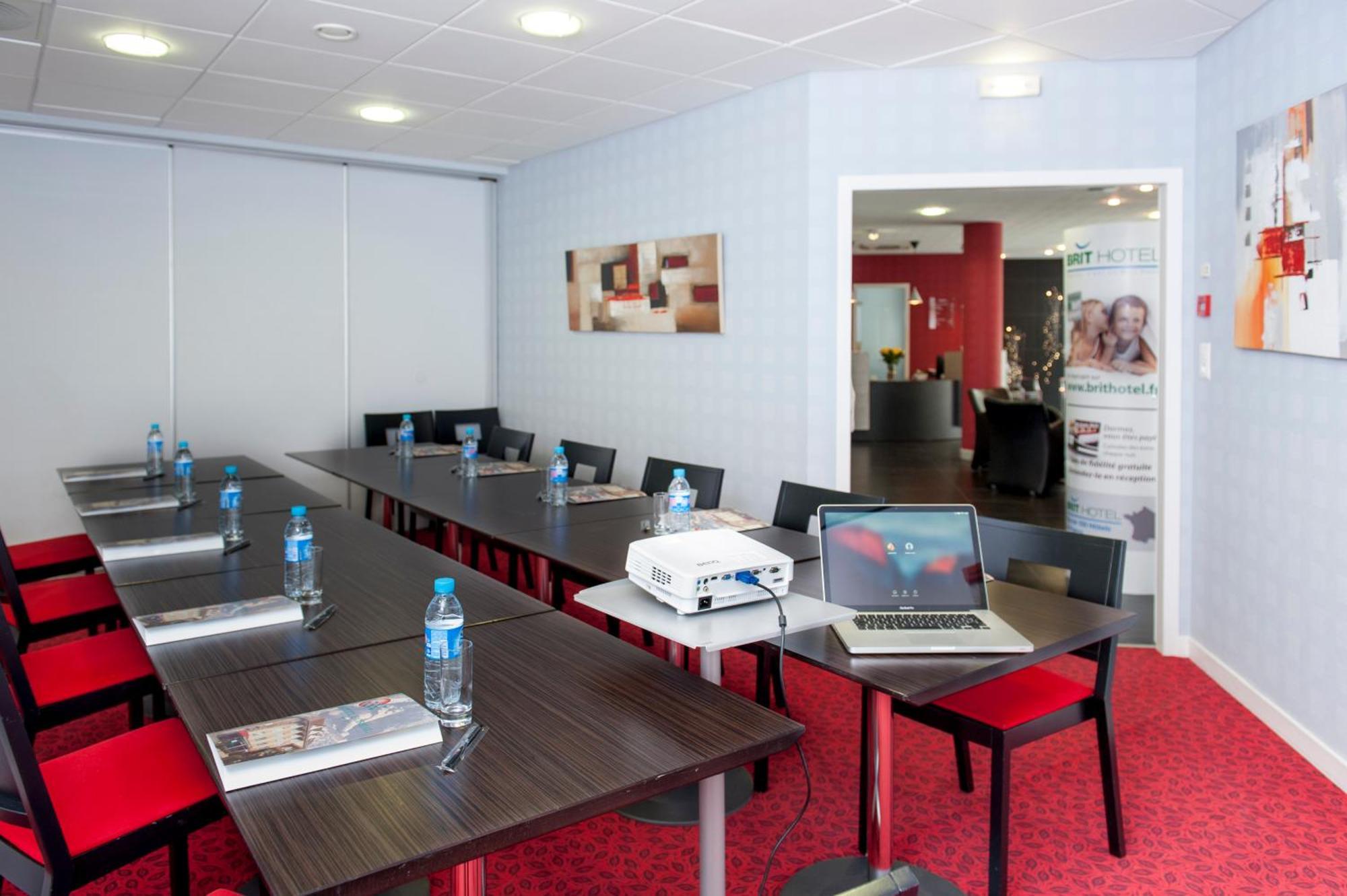 Brit Hotel Belfort Centre-Le Boreal Esterno foto