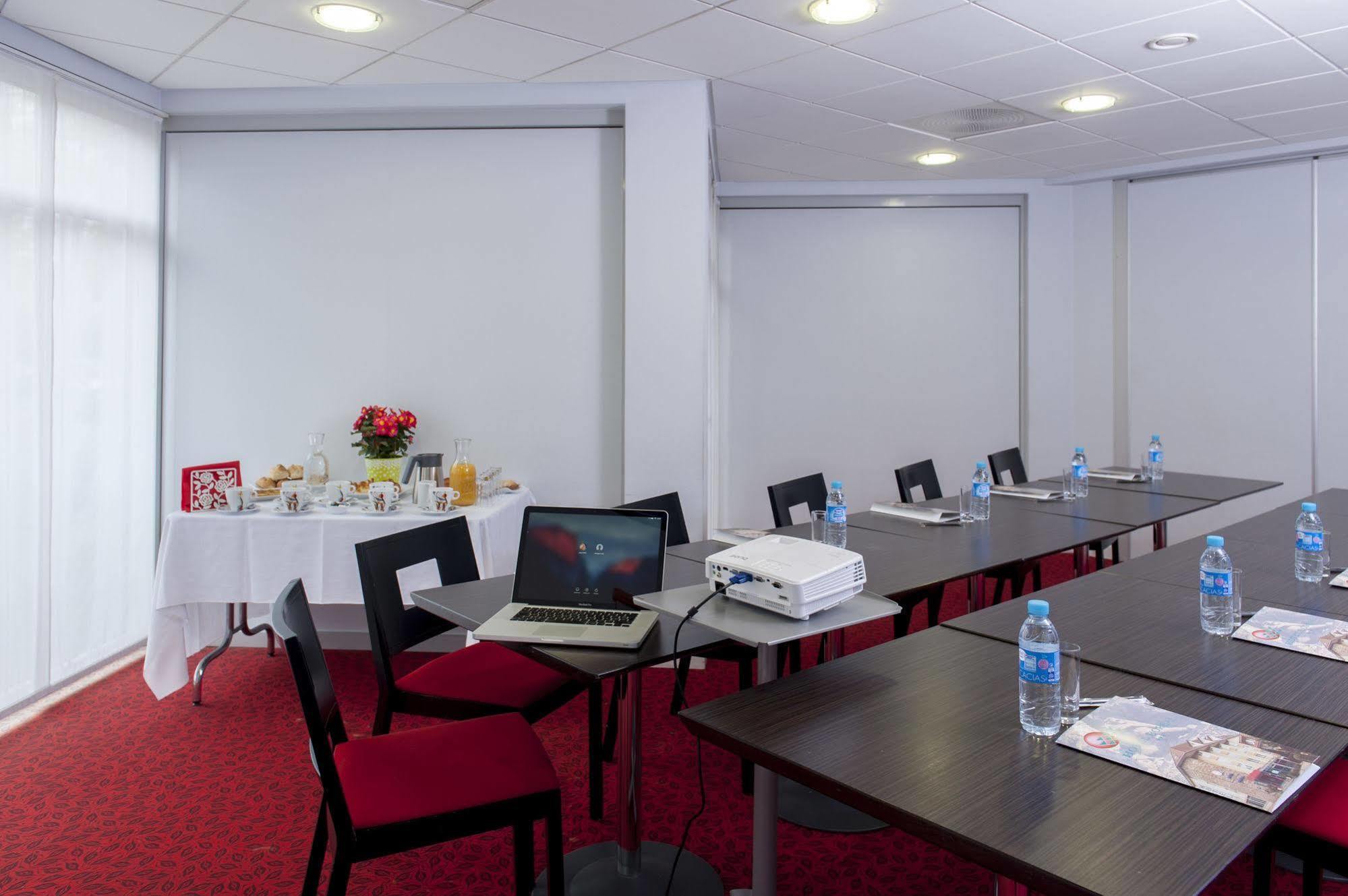 Brit Hotel Belfort Centre-Le Boreal Esterno foto