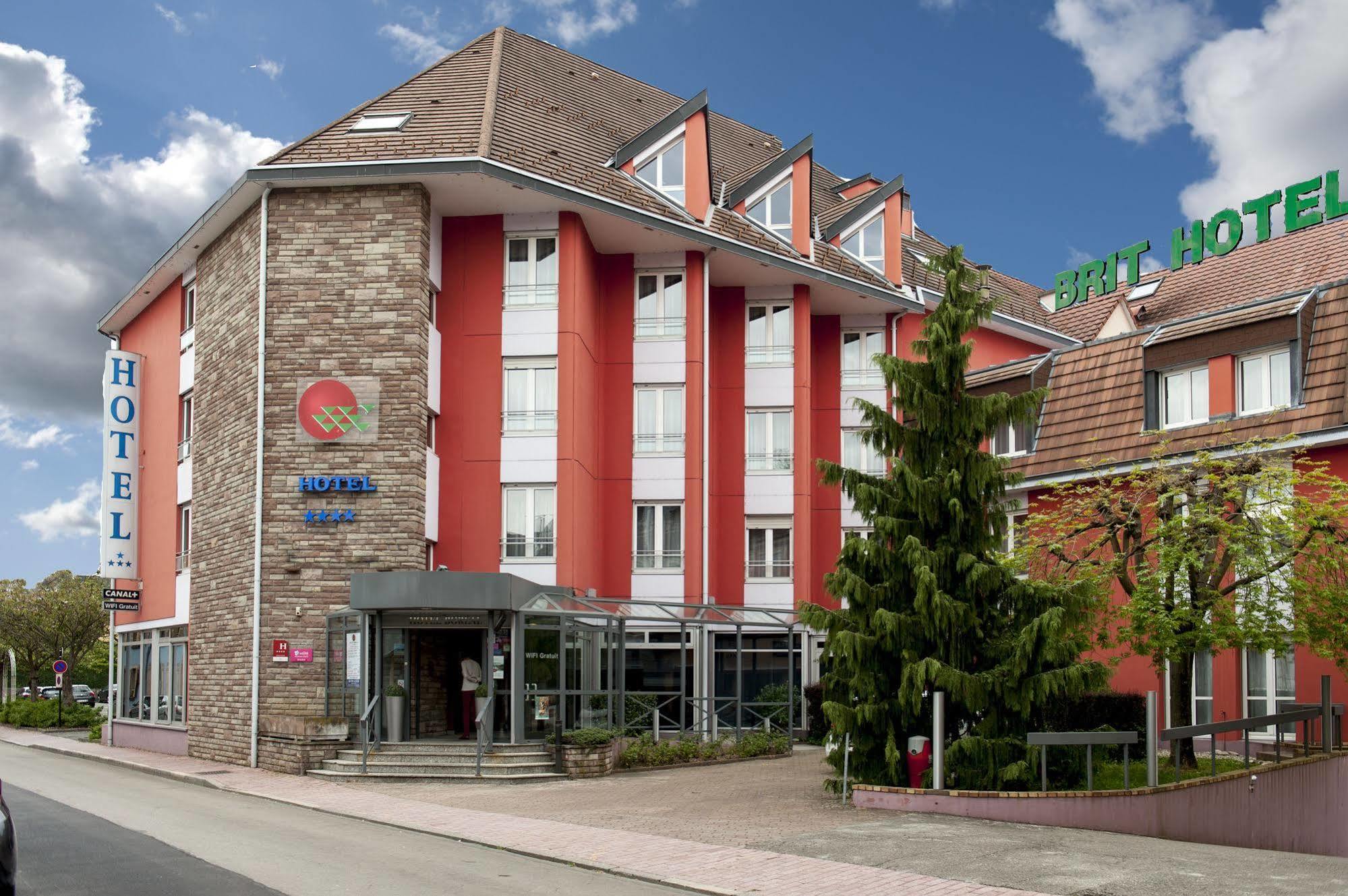 Brit Hotel Belfort Centre-Le Boreal Esterno foto